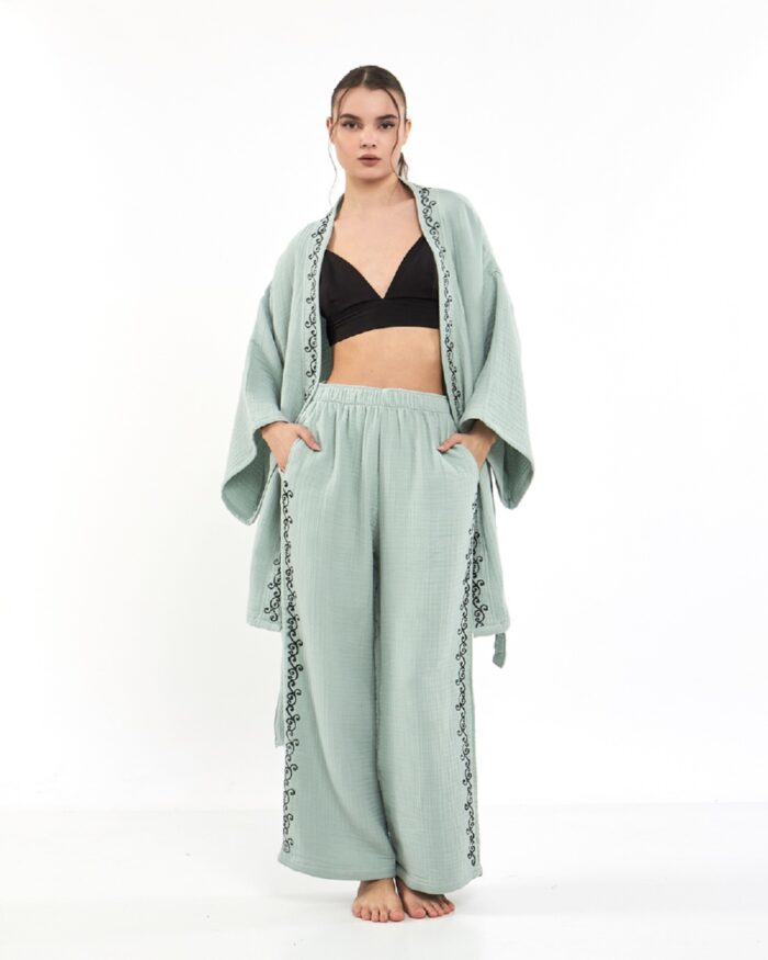 Minzfarbene Kimono-Hose Kimono-Set Minzfarbene Kimono-Hose Kimono-Set