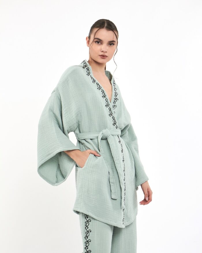 Minzfarbene Kimono-Hose Kimono-Set Minzfarbene Kimono-Hose Kimono-Set