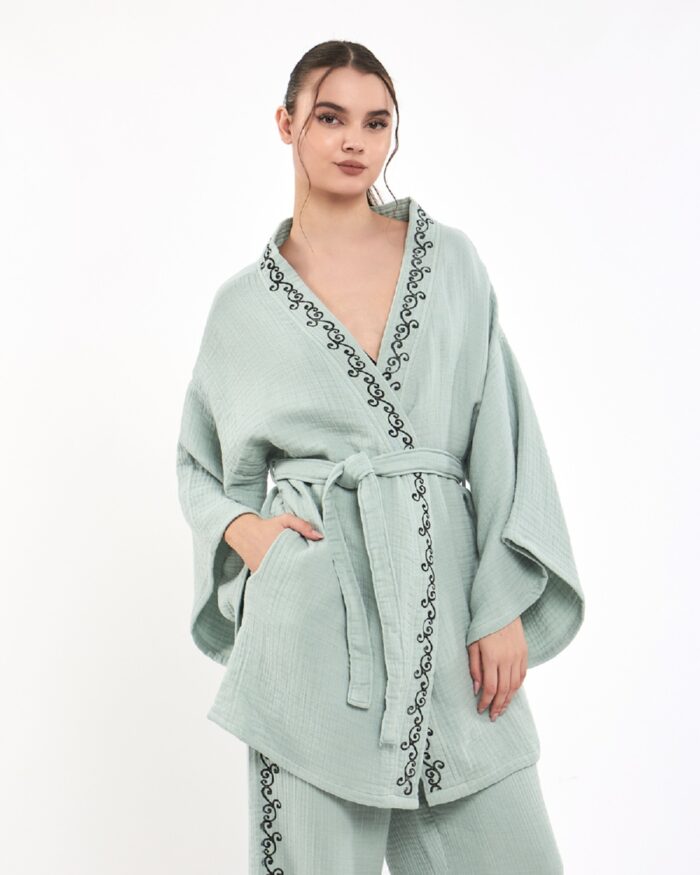Minzfarbene Kimono-Hose Kimono-Set Minzfarbene Kimono-Hose Kimono-Set