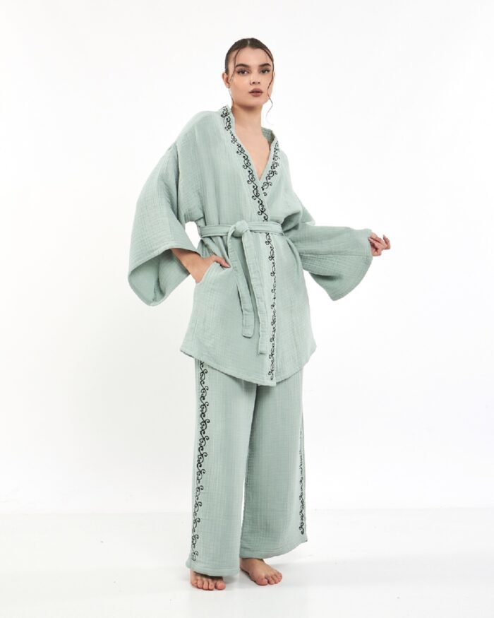 Minzfarbene Kimono-Hose Kimono-Set Minzfarbene Kimono-Hose Kimono-Set
