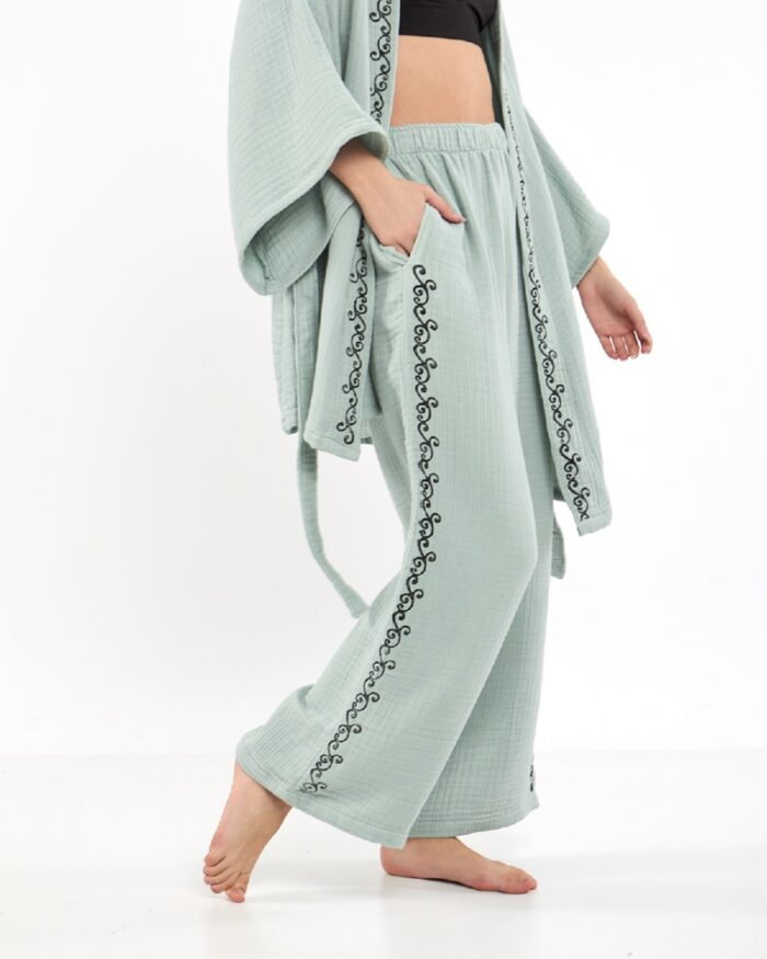 Minzfarbene Kimono-Hose Kimono-Set Minzfarbene Kimono-Hose Kimono-Set