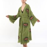 Orange Auge Grüner Kimono