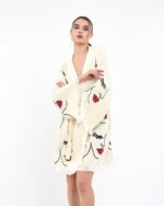 Frau Gesicht Mini Kimono