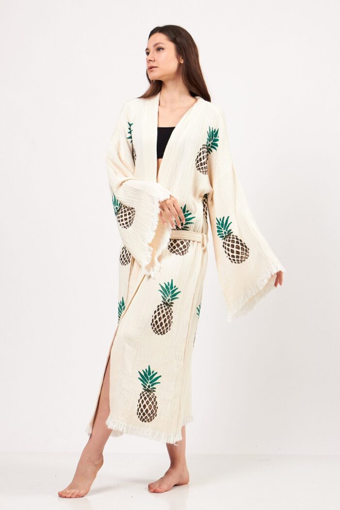كيمونو قطن مطبوع بنقشة الأناناس بنقشة حجرية كيمونو قطن مطبوع بنقشة الأناناس بنقشة حجرية