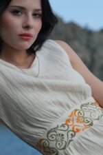 Beyaz Desenli Müslin Elbise - Görsel 3